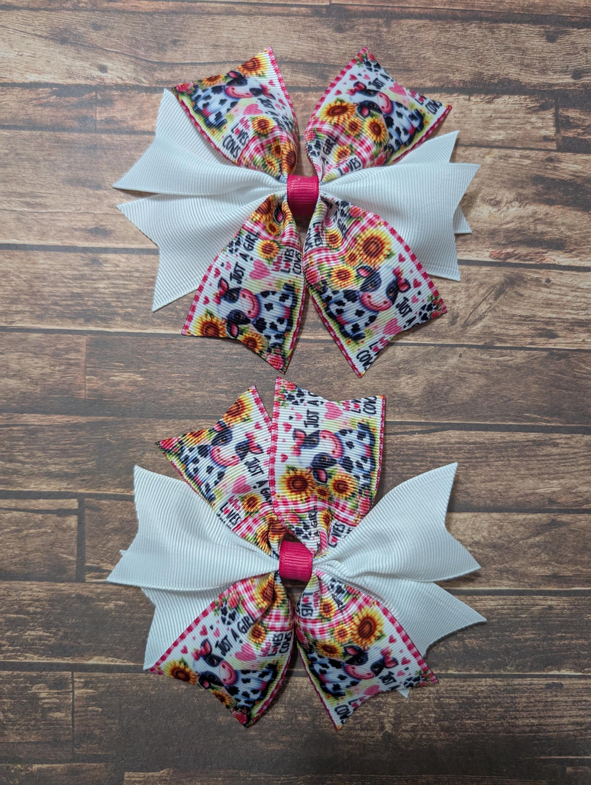 Just A Girl Who Loves Cows Hair bow