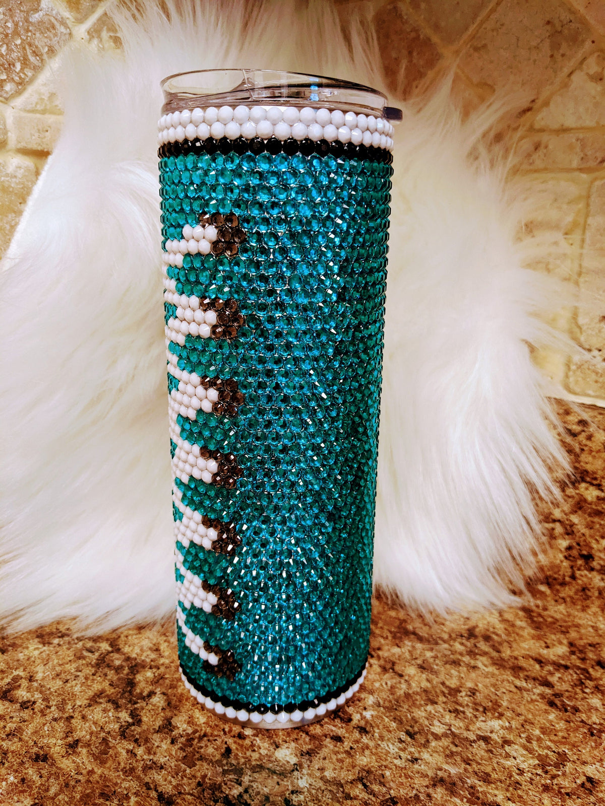 Converse shoe 20 oz skinny tumbler